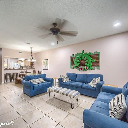 The Iron Cactus Condo On The Comal Cw C102 뉴 브라운펠스 외부 사진