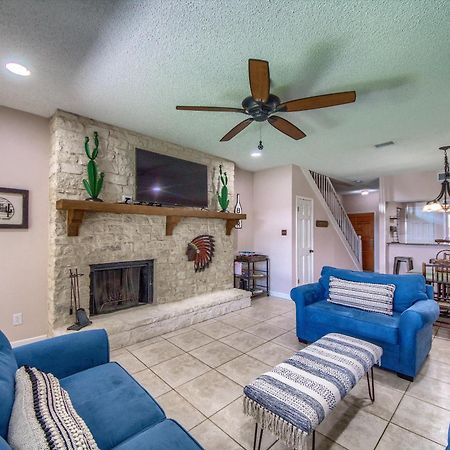 The Iron Cactus Condo On The Comal Cw C102 뉴 브라운펠스 외부 사진