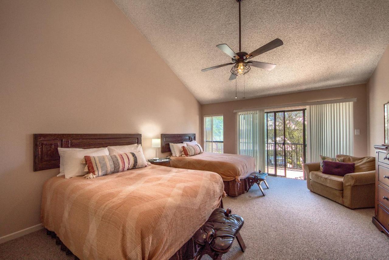 The Iron Cactus Condo On The Comal Cw C102 뉴 브라운펠스 외부 사진