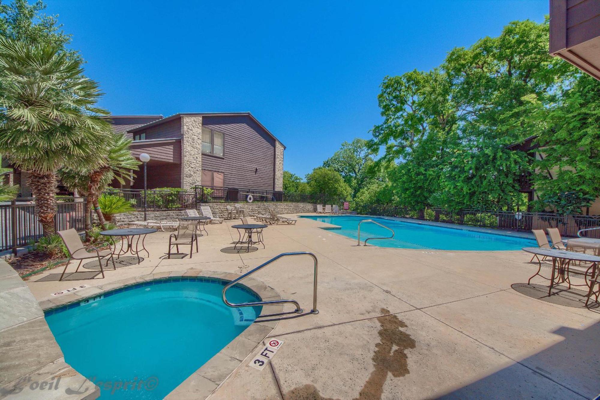 The Iron Cactus Condo On The Comal Cw C102 뉴 브라운펠스 외부 사진